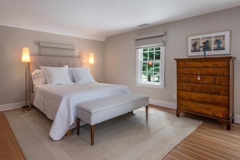 8 Lieutenant River Lane Old Lyme CT 06371