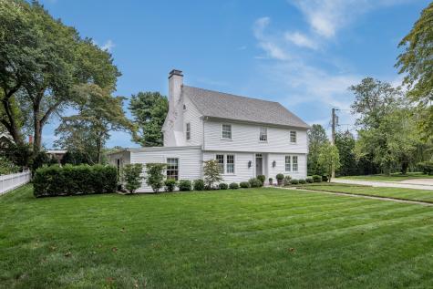 8 Lieutenant River Lane Old Lyme CT 06371