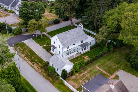 8 Lieutenant River Lane Old Lyme CT 06371