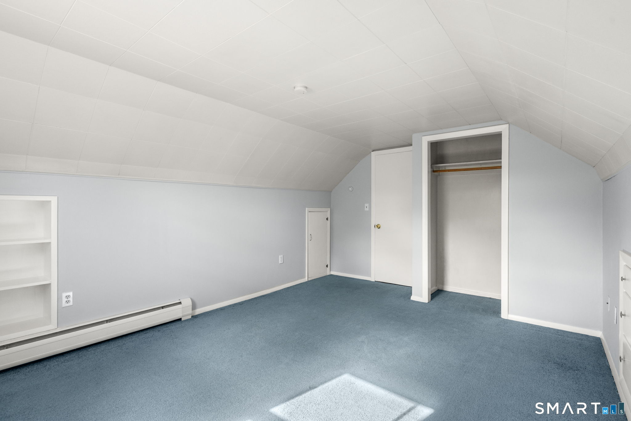 6 Roberts Road Enfield CT 06082