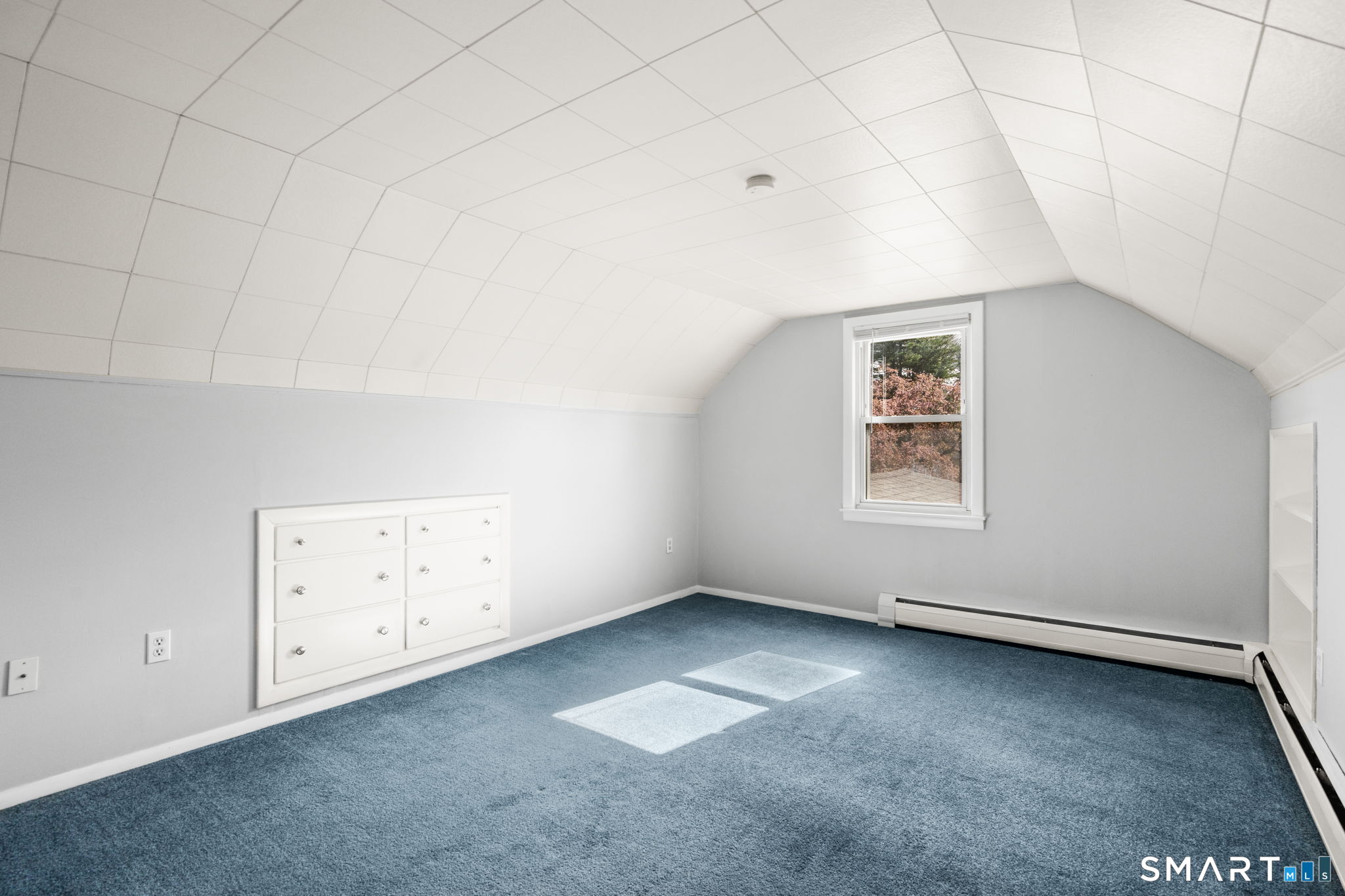 6 Roberts Road Enfield CT 06082