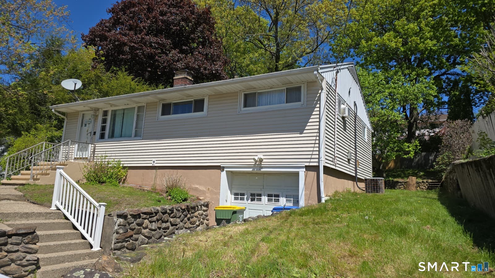 74 Oldham Avenue Waterbury CT 06705