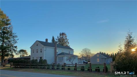 270 North Water Street Stonington CT 06378