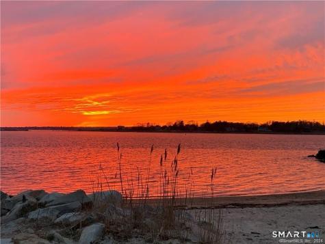 270 North Water Street Stonington CT 06378