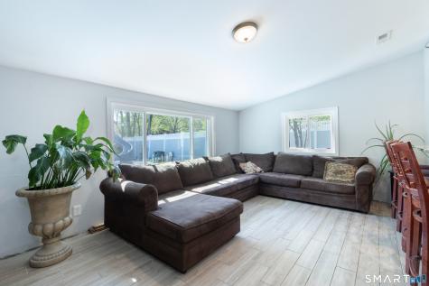 8 Crestview Terrace Wallingford CT 06492