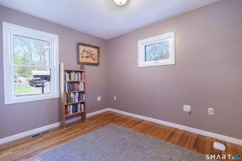 8 Crestview Terrace Wallingford CT 06492