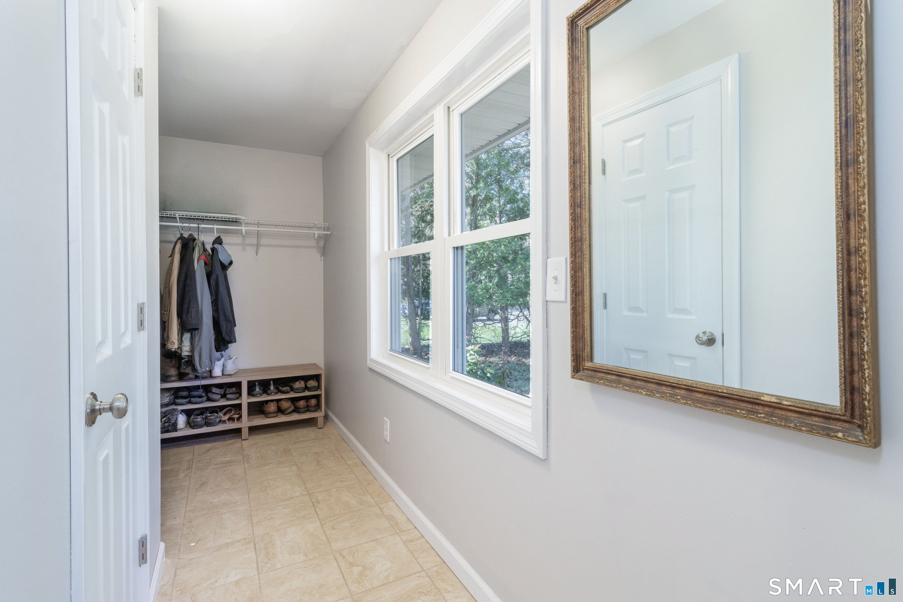 8 Crestview Terrace Wallingford CT 06492