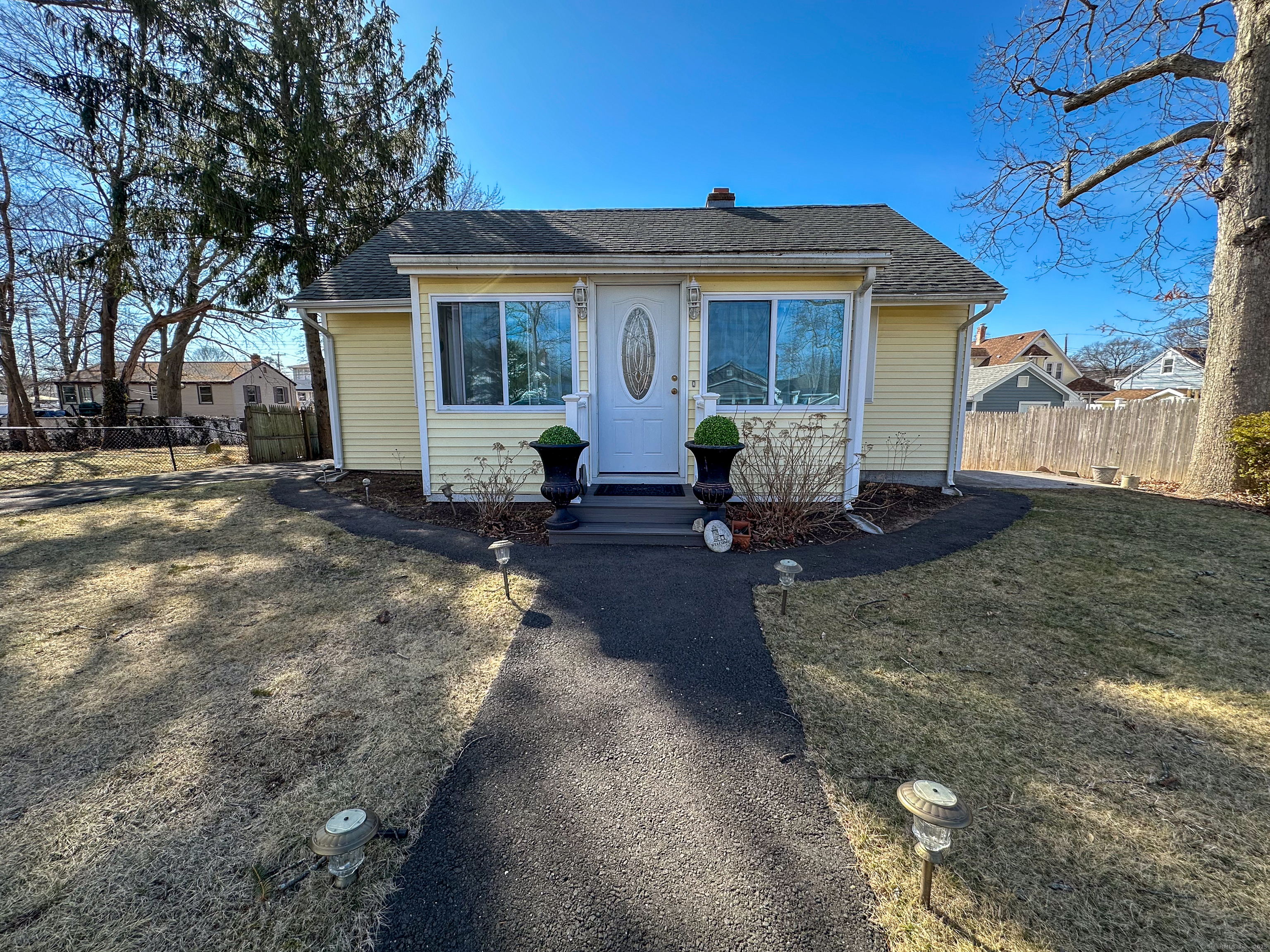 108 Stevens Street East Haven CT 06512