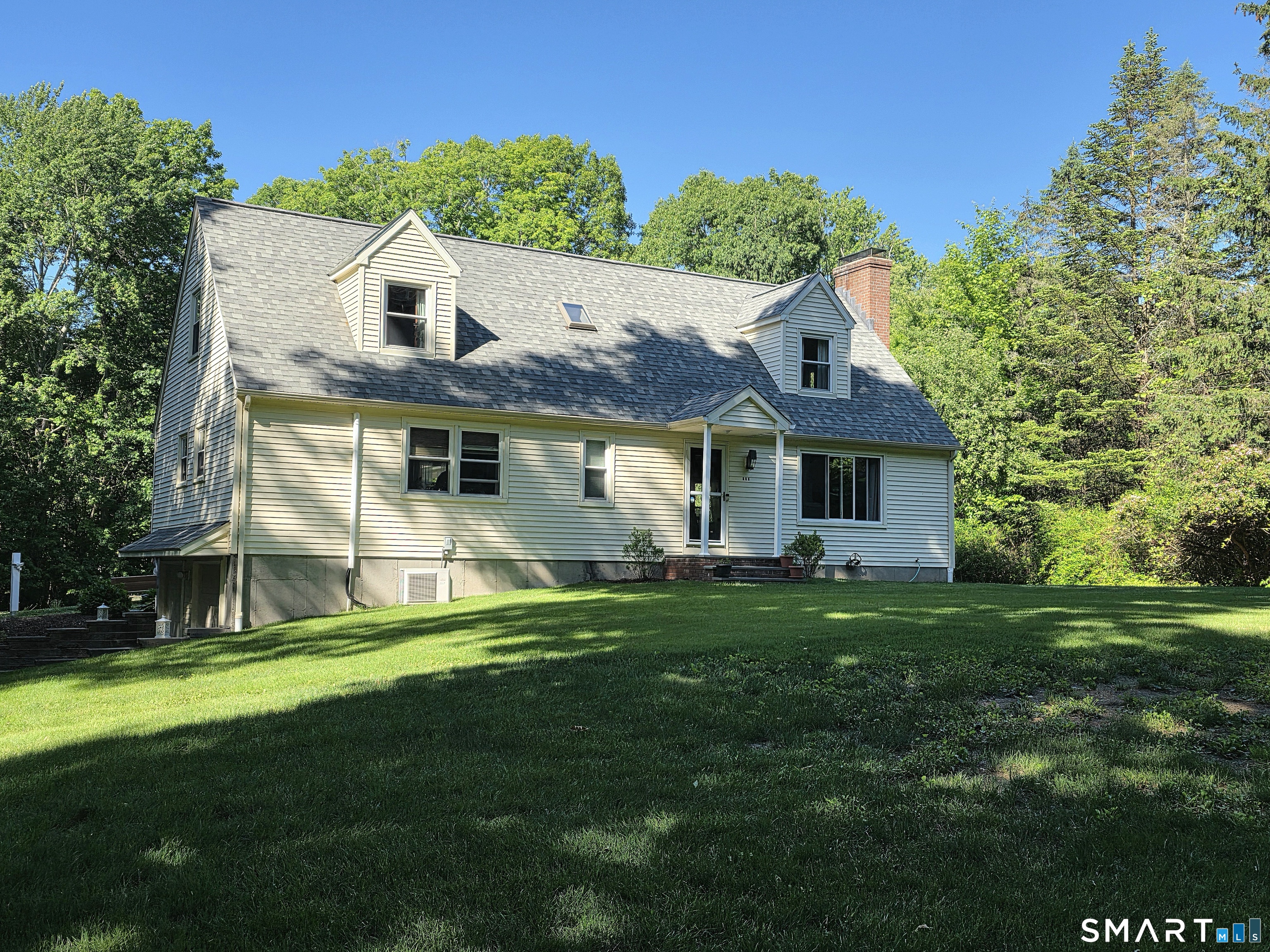 566 Benson Road Middlebury CT 06762