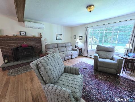 566 Benson Road Middlebury CT 06762