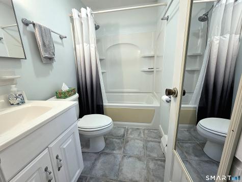 566 Benson Road Middlebury CT 06762