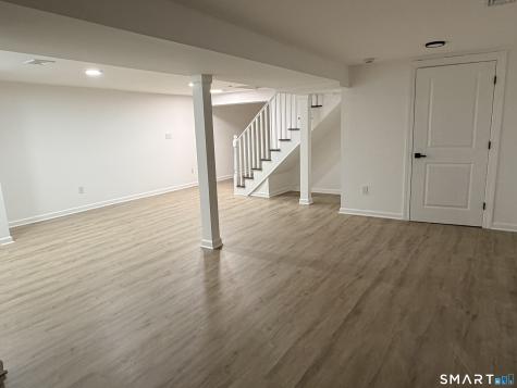 5 Lovelace Drive West Hartford CT 06117
