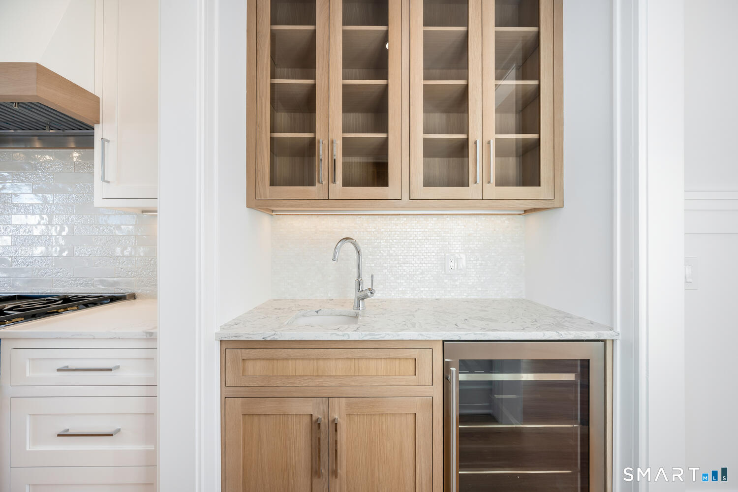 127 Paul Place Fairfield CT 06824