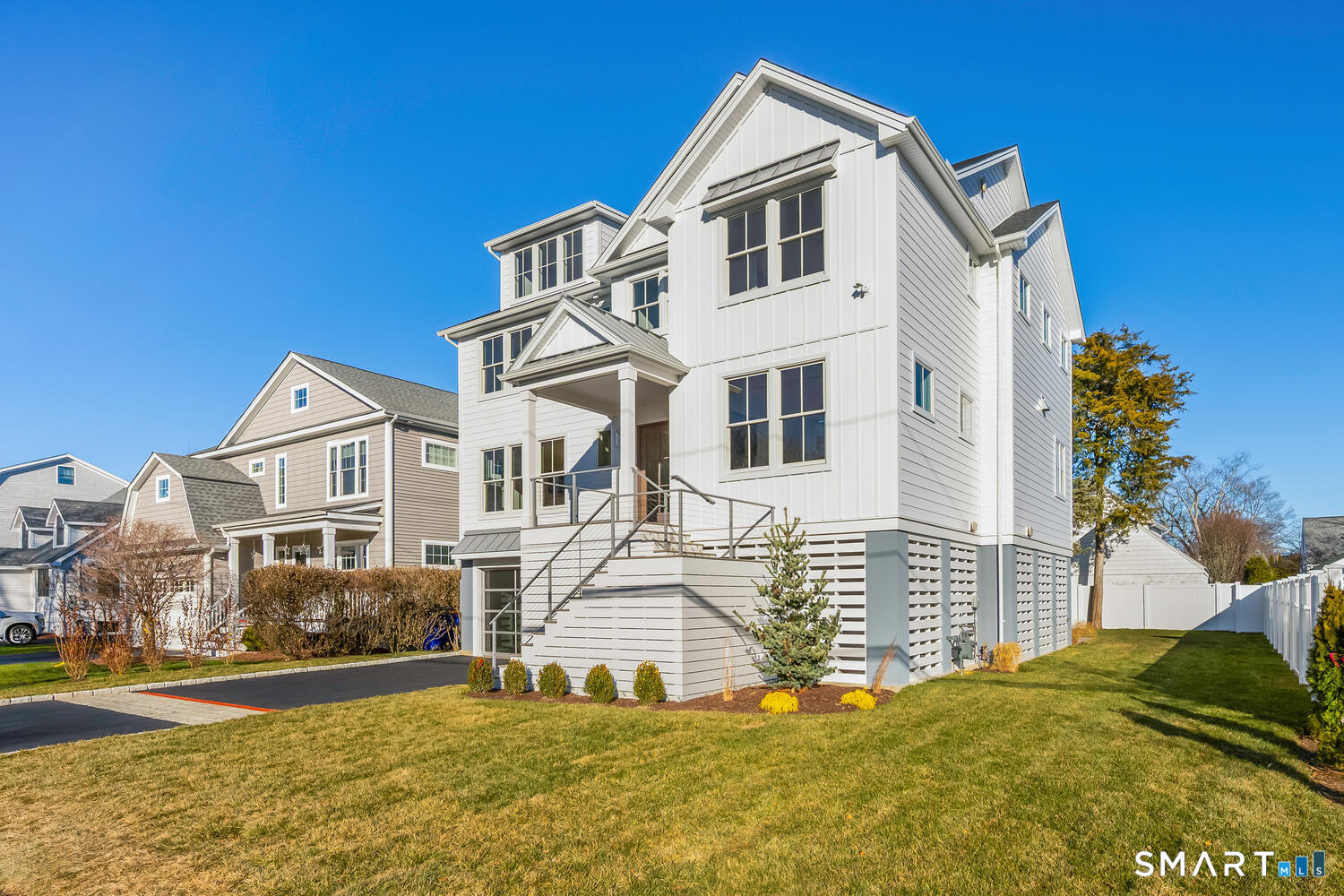 127 Paul Place Fairfield CT 06824