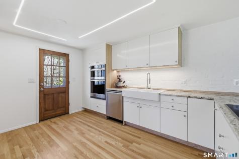 93 Old Meadow Plain Road Simsbury CT 06089