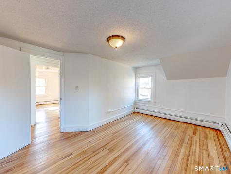7 Rose Street Norwich CT 06360