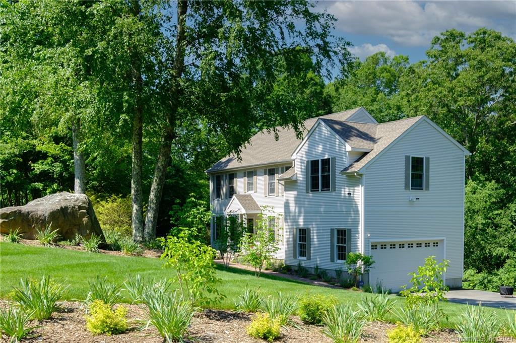 35 Cedarbrook Lane East Lyme CT 06333