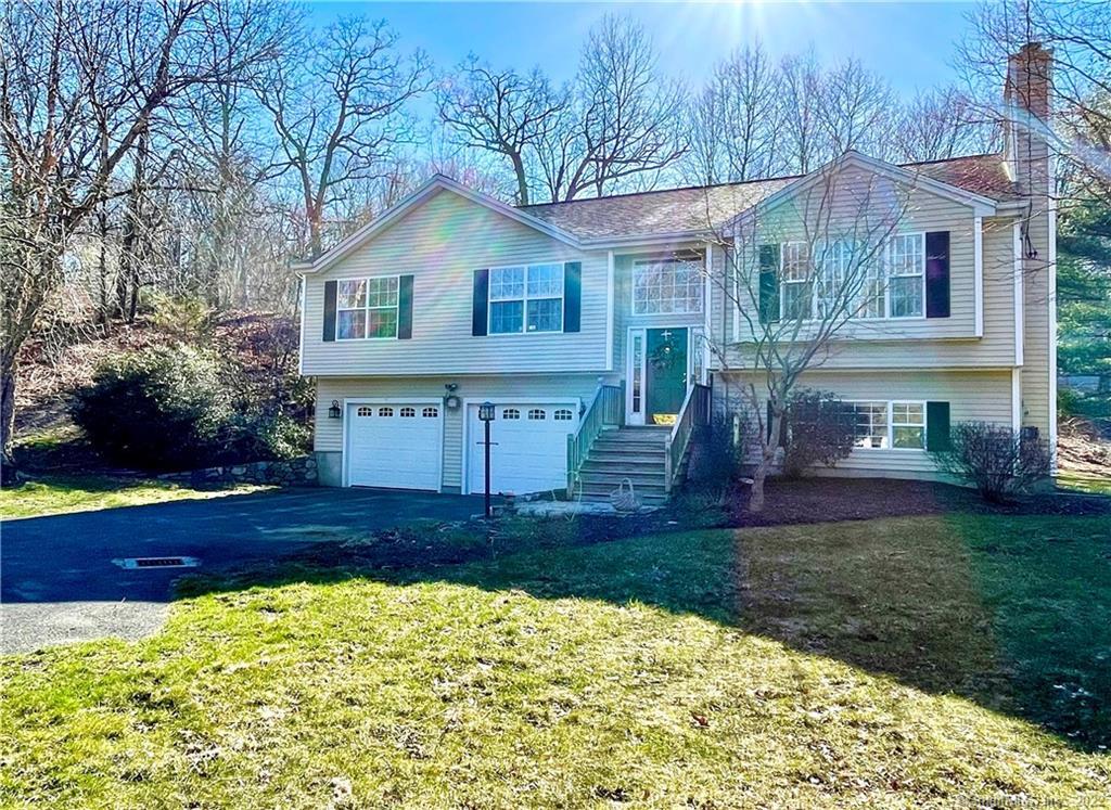 1 Blue Spruce Drive Newtown CT 06470
