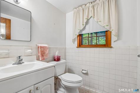 14 Chipping Lane Norwalk CT 06854