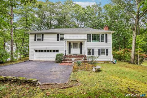 14 Chipping Lane Norwalk CT 06854