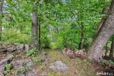 14 Chipping Lane Norwalk CT 06854