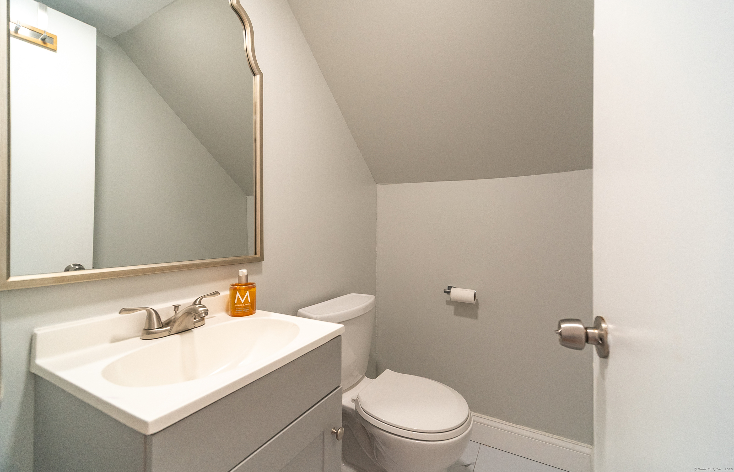 143 Redstone Street Bristol CT 06010