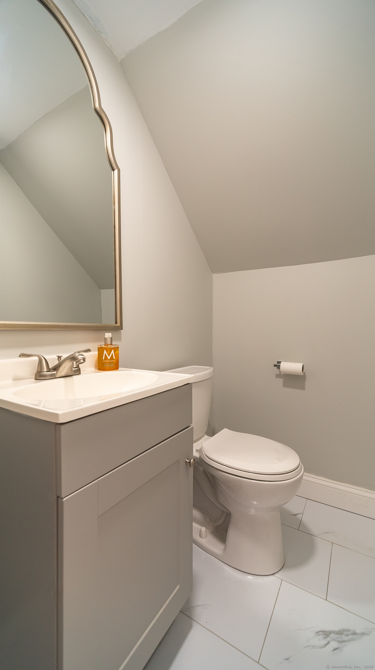 143 Redstone Street Bristol CT 06010