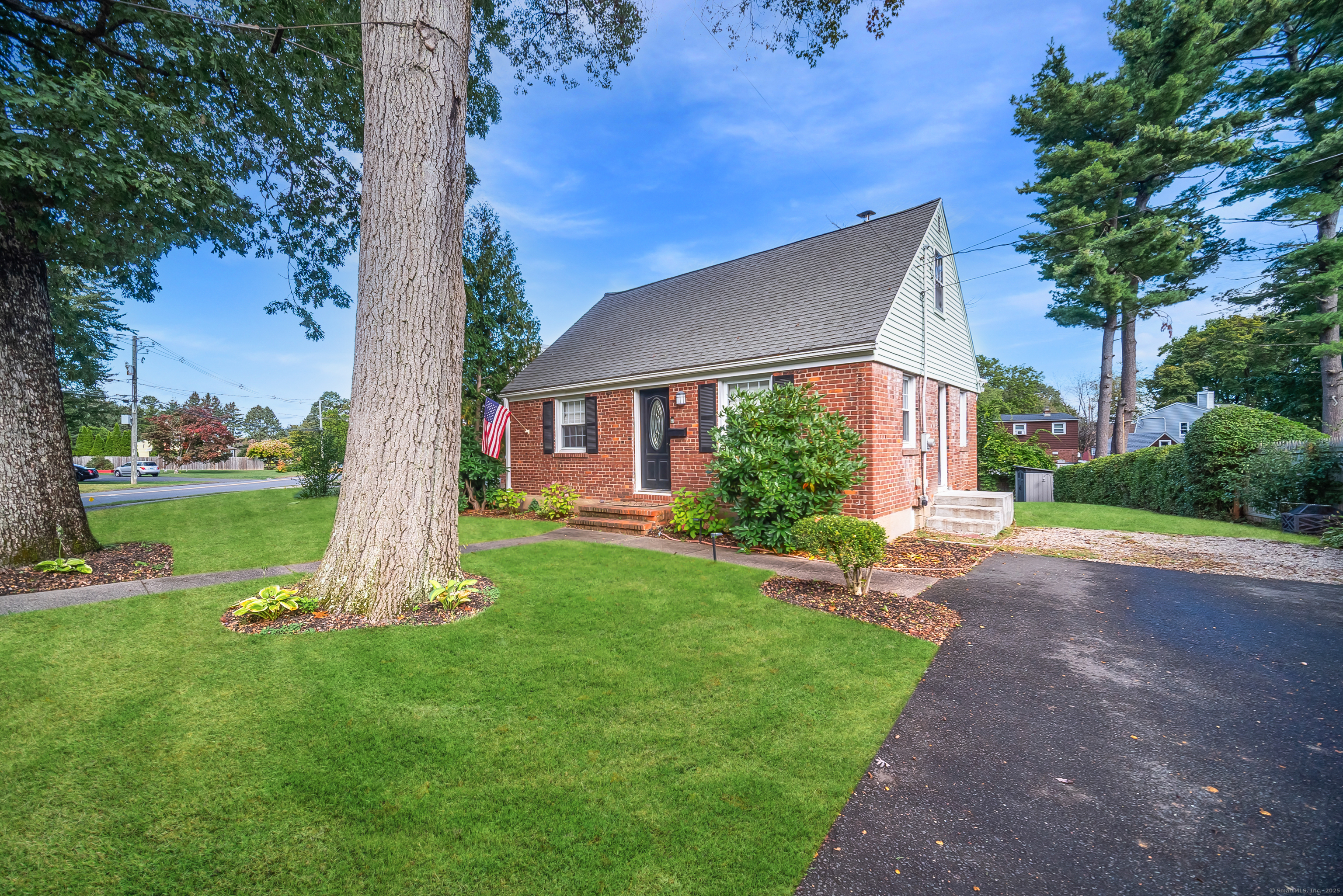 143 Redstone Street Bristol CT 06010