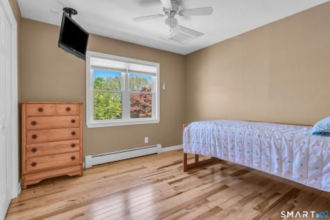 12 Karlak Street Seymour CT 06483