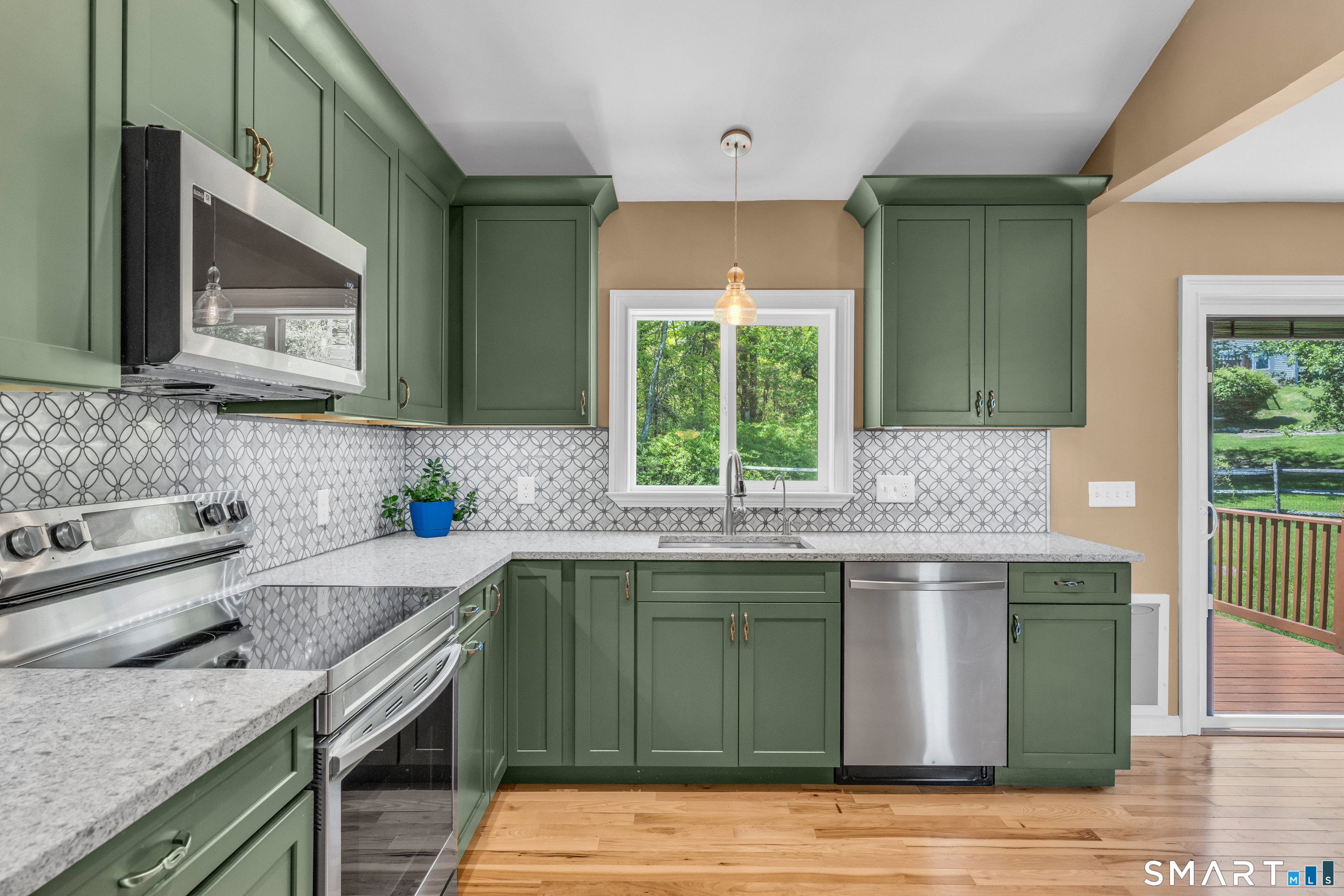 12 Karlak Street Seymour CT 06483
