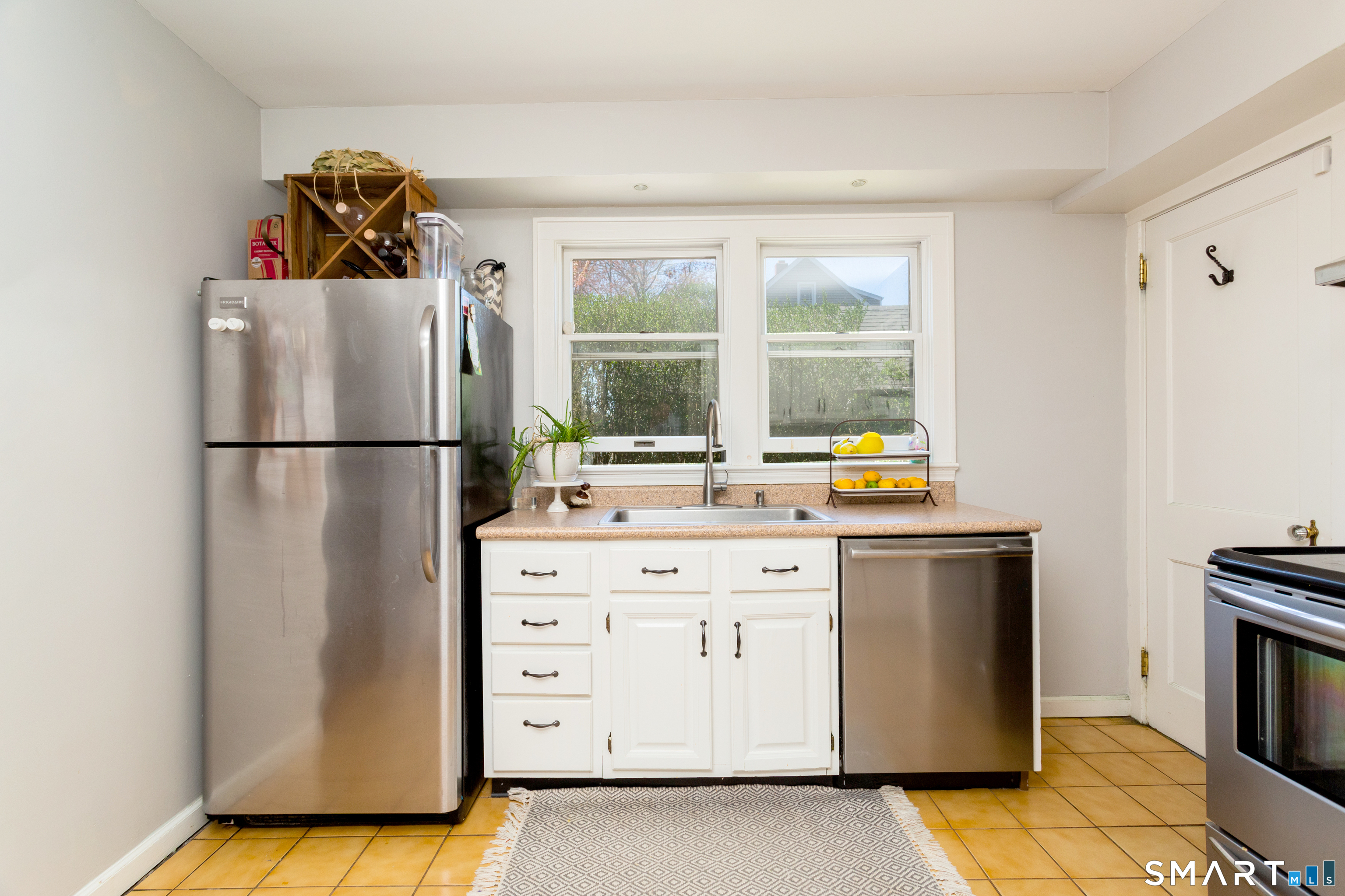 13 Ledge Lane Stamford CT 06905