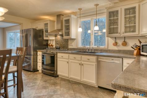165 Oak Ridge Drive Berlin CT 06037