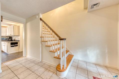 165 Oak Ridge Drive Berlin CT 06037