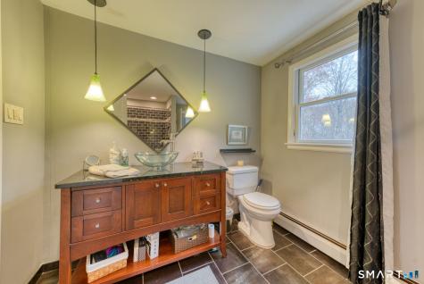 165 Oak Ridge Drive Berlin CT 06037