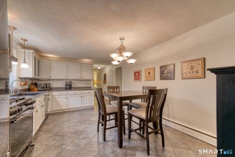 165 Oak Ridge Drive Berlin CT 06037