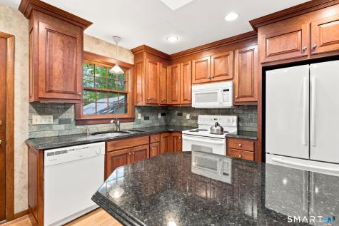 448 Mixville Road Cheshire CT 06410