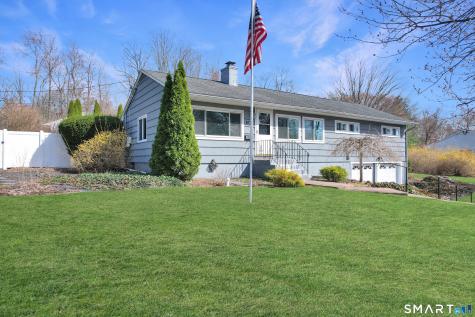 104 Laurel Terrace Cheshire CT 06410