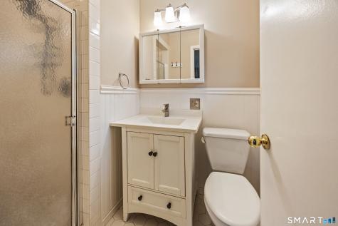 104 Laurel Terrace Cheshire CT 06410