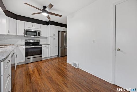 104 Laurel Terrace Cheshire CT 06410