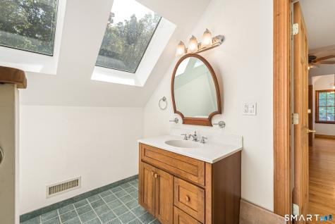 100-R Foot Hills Road Durham CT 06422
