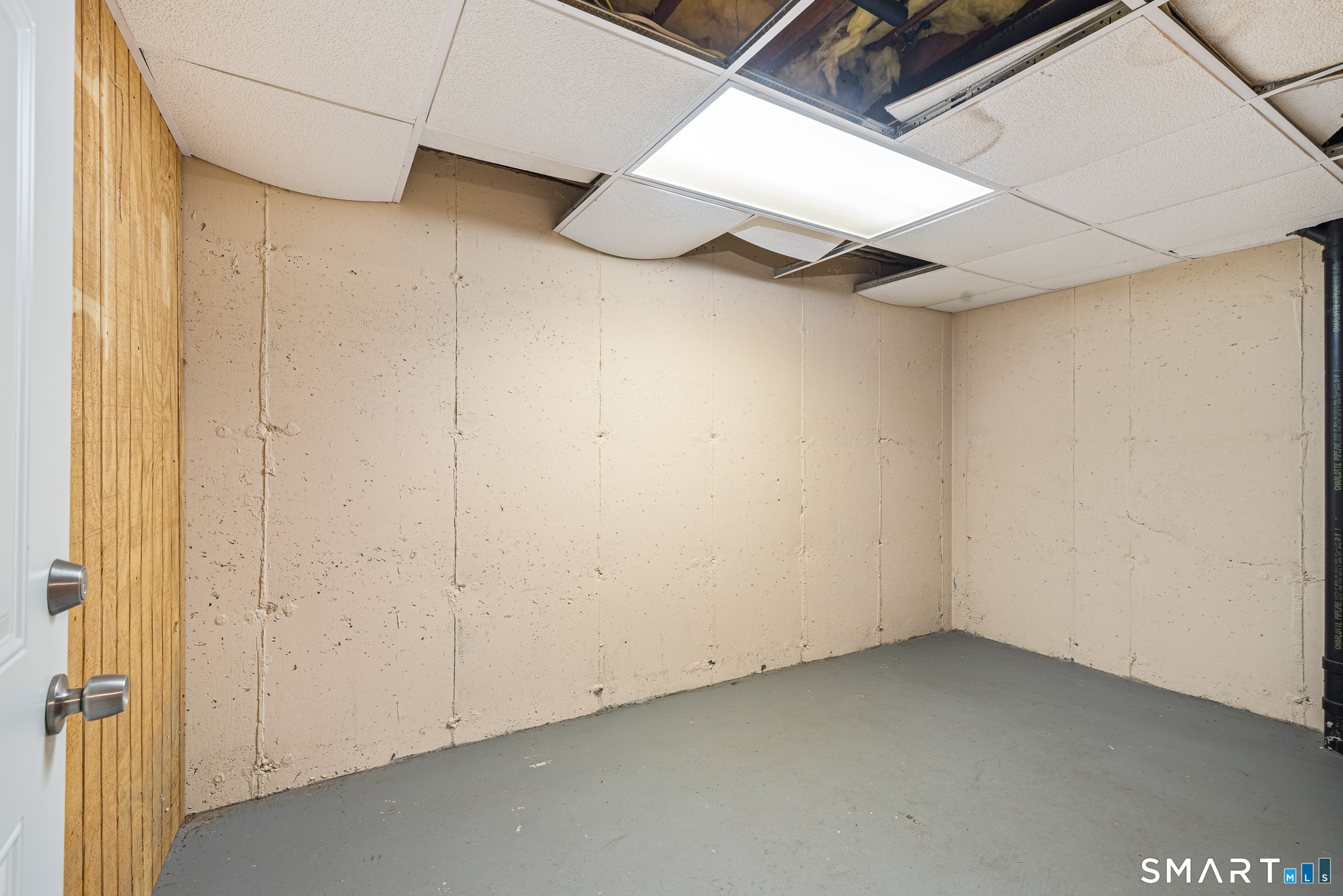100-R Foot Hills Road Durham CT 06422
