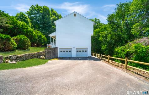 1425 James Farm Road Stratford CT 06614
