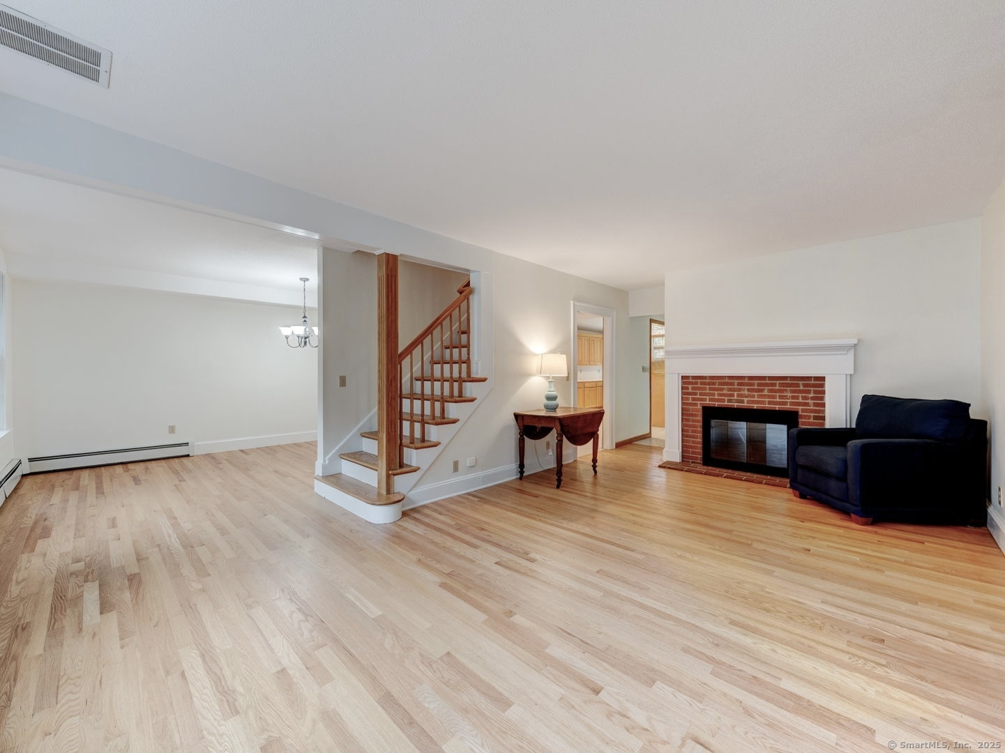 387 Foster Street South Windsor CT 06074