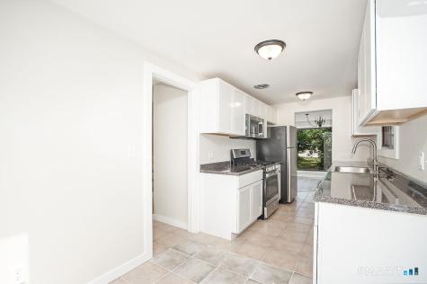 8 Laurel Lane Avon CT 06001