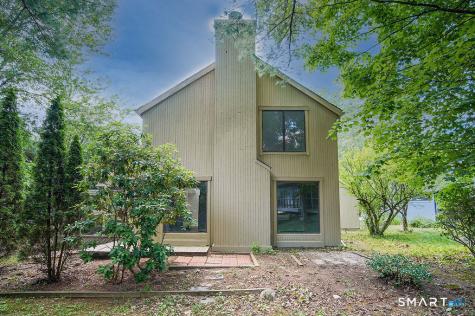 8 Laurel Lane Avon CT 06001