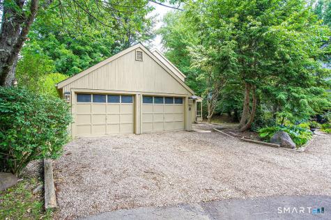 8 Laurel Lane Avon CT 06001