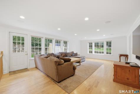 30 Idlewood Place Stamford CT 06905