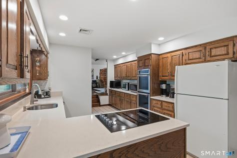 342 Barrack Hill Road Ridgefield CT 06877