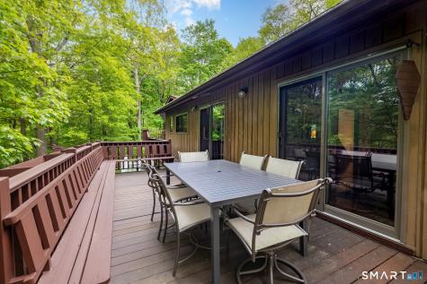 342 Barrack Hill Road Ridgefield CT 06877