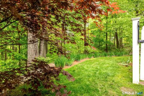 342 Barrack Hill Road Ridgefield CT 06877